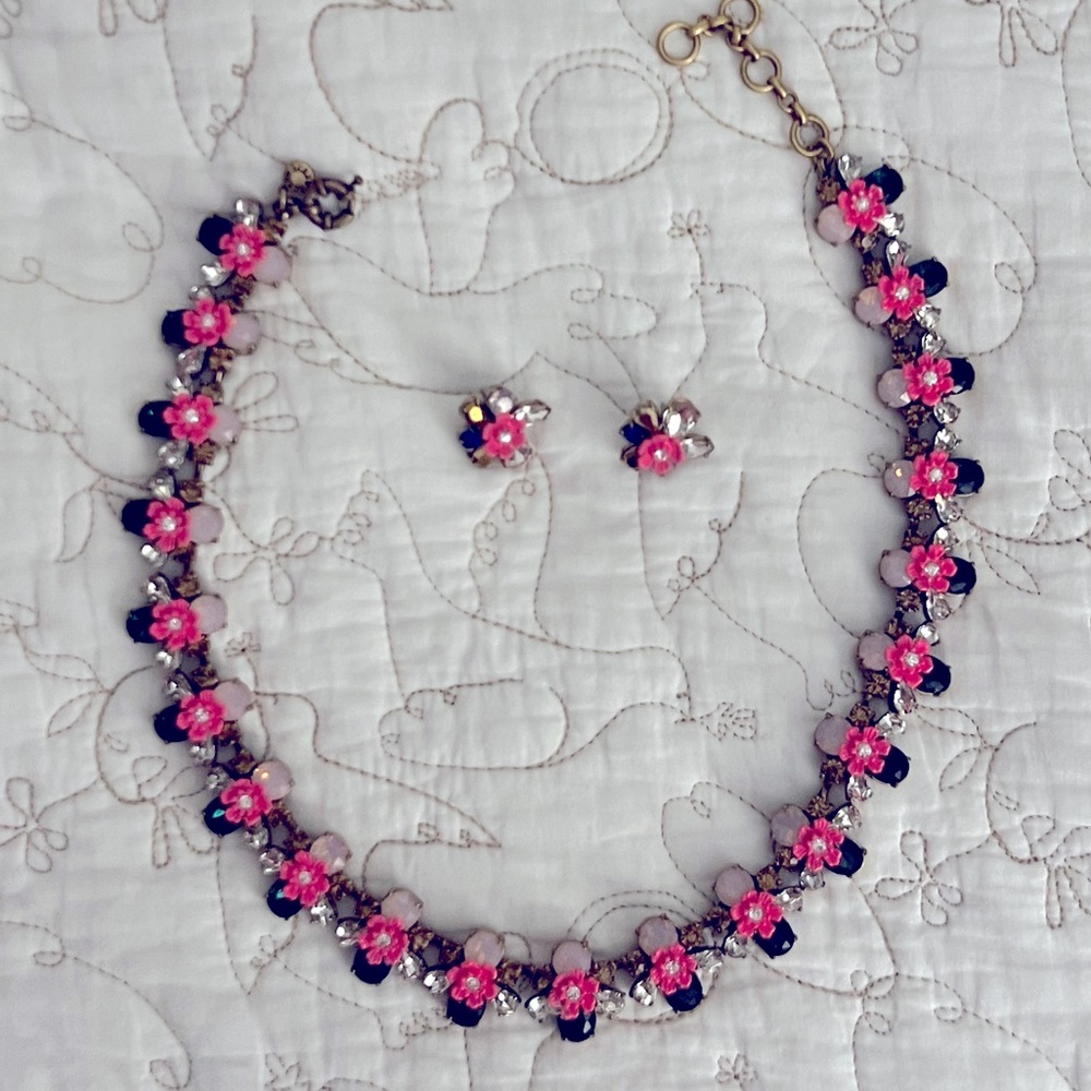 Jcrew navy/pink (Necklace only)